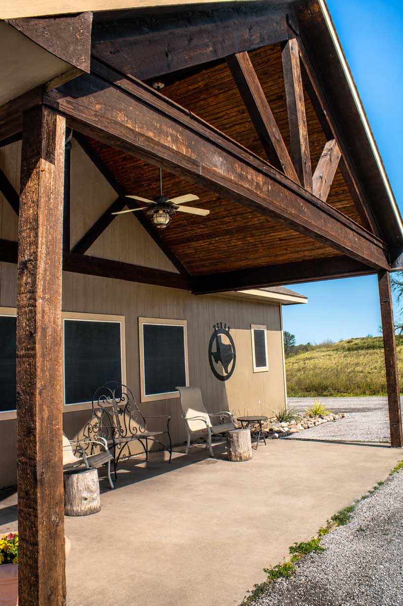 Willowood Ranch lodging accommodations located in country, bells texas
